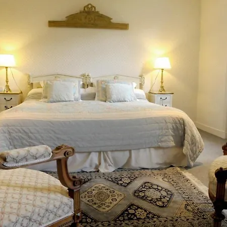 Domaine De Moulin Mer ゲストハウス 4*