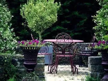 Domaine De Moulin Mer 4*